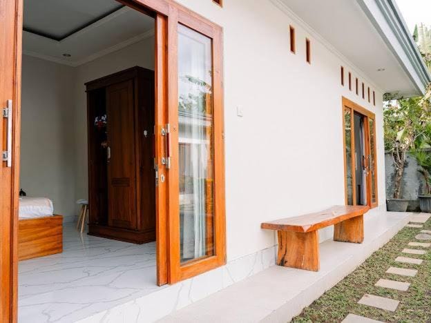 Villa D Teba 3 Bedrooms Ubud Villa in Abiansemal