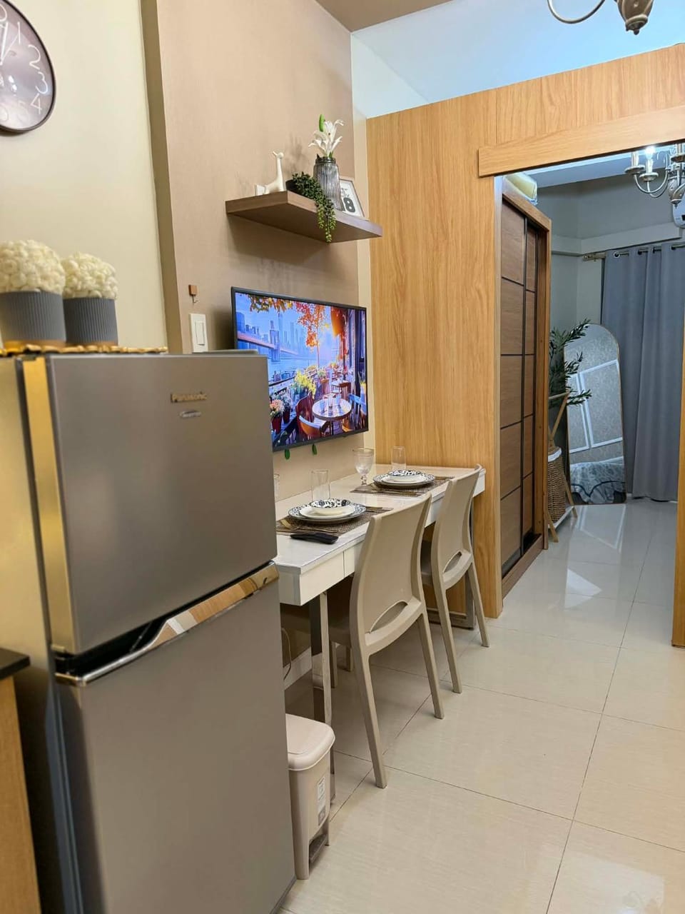 TV and multimedia, Dining area