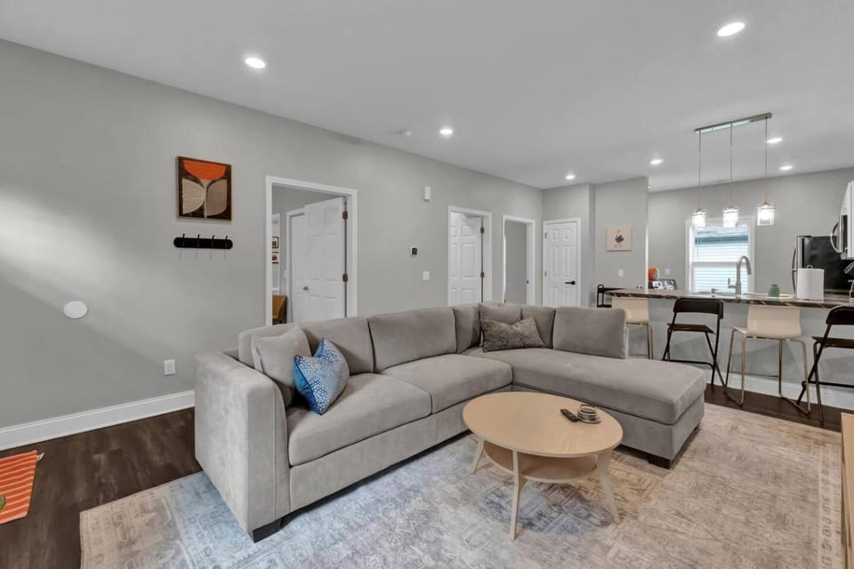 Sun Valley Flats, No Steps Apartment in Saint Joseph