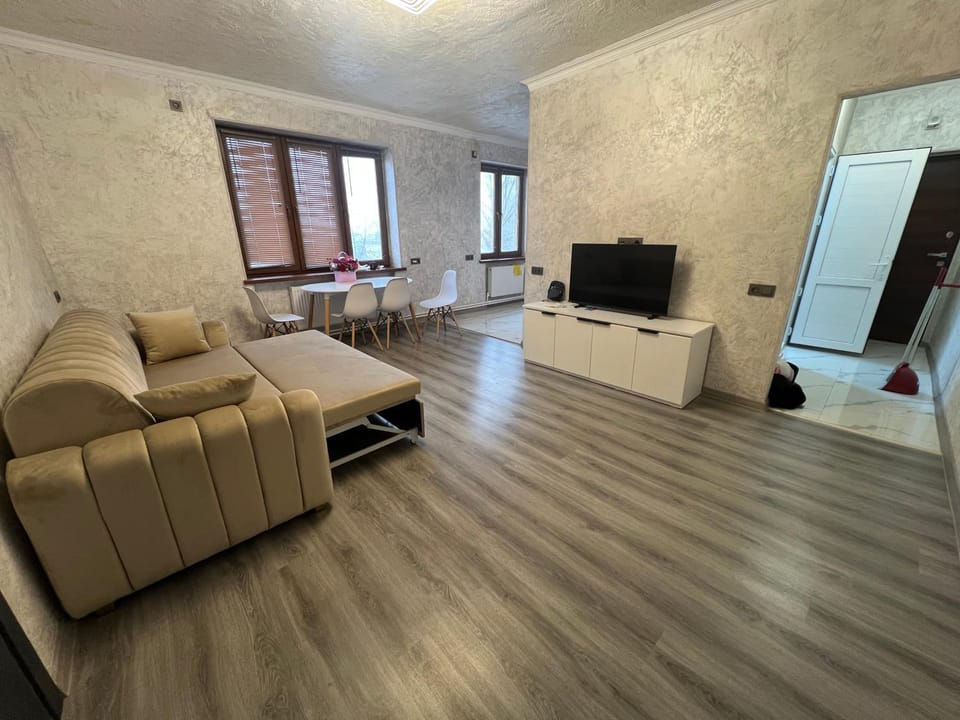 2-ух комнатная квартира Ереван Apartment in Yerevan