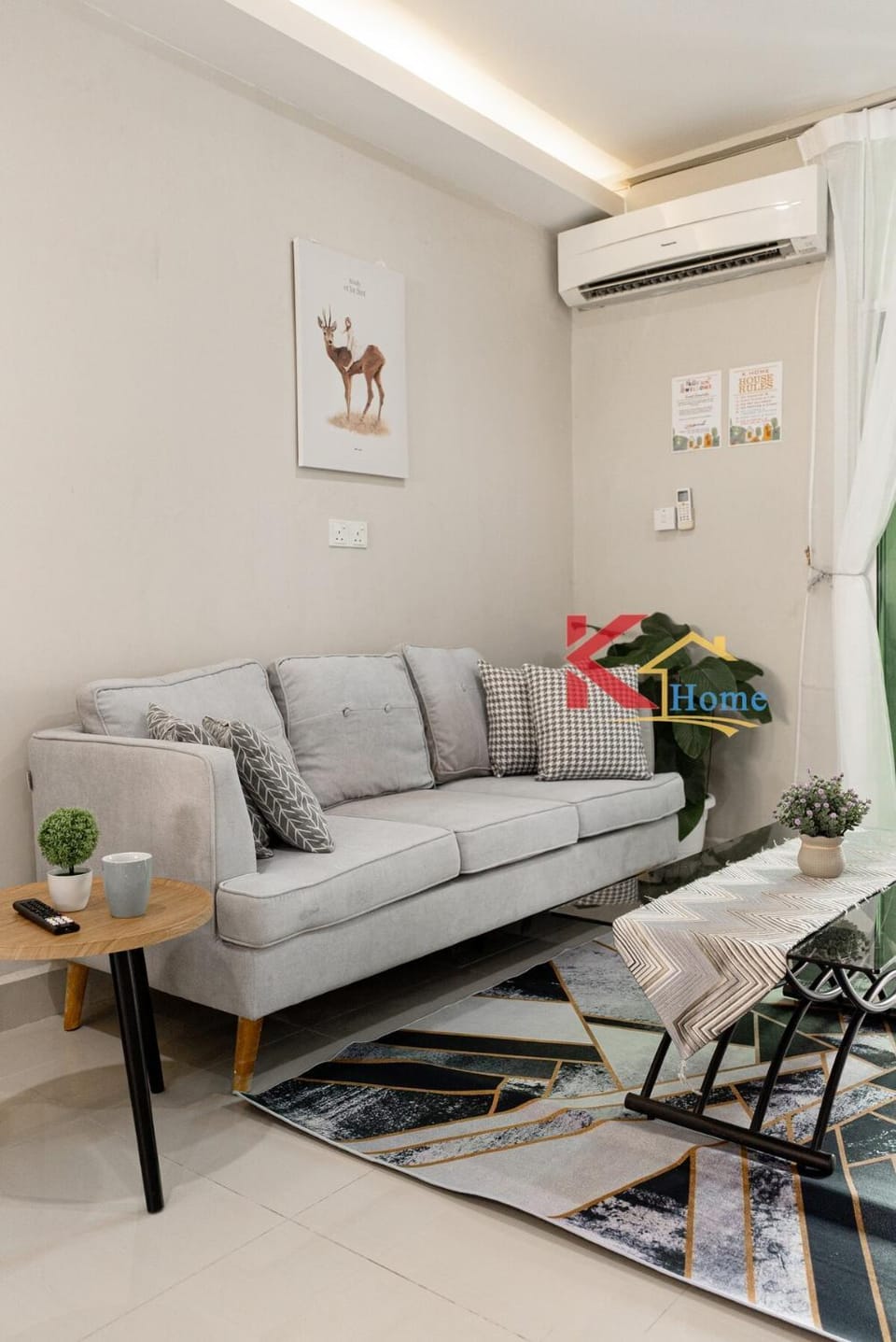 Living room, Seating area