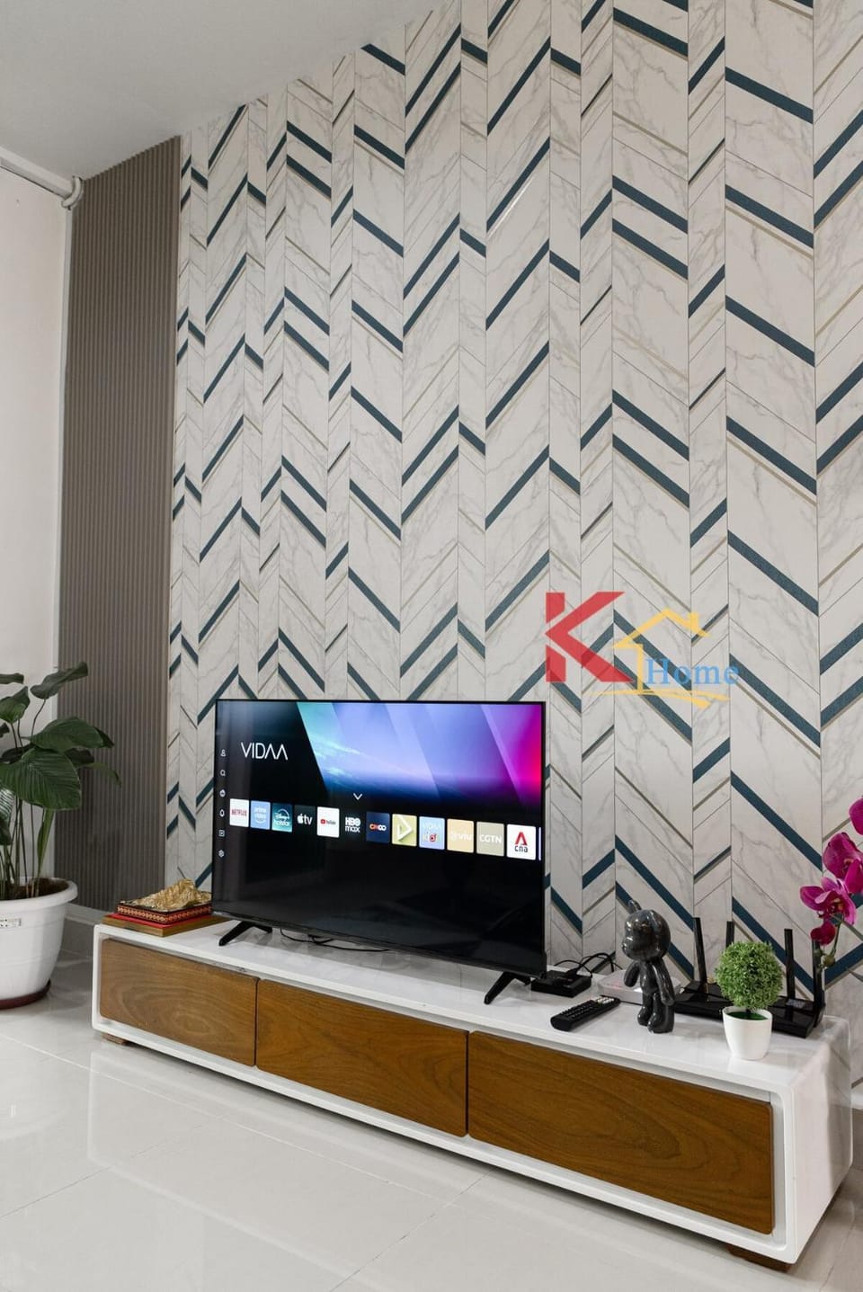 Living room, Entertainment