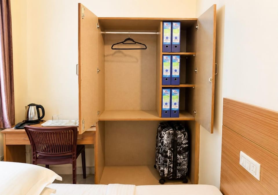 wardrobe