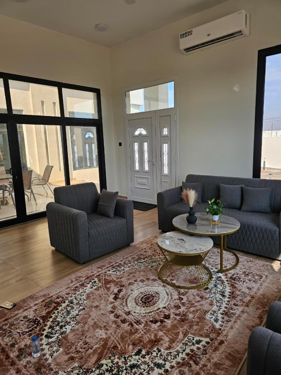 Seating area