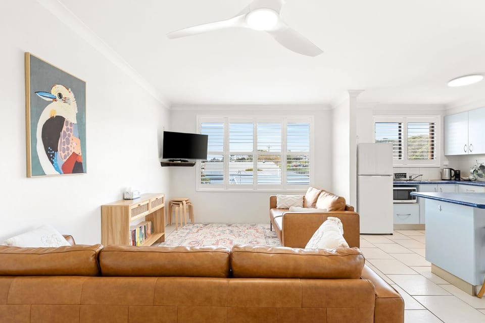 Apollo Unit 5 - 1st Floor - A Block Apartment in Narooma