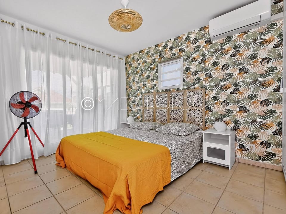 PROMO ! Seaside - Vue océan et plage, parking privé Apartment in Grande-Terre, Guadeloupe
