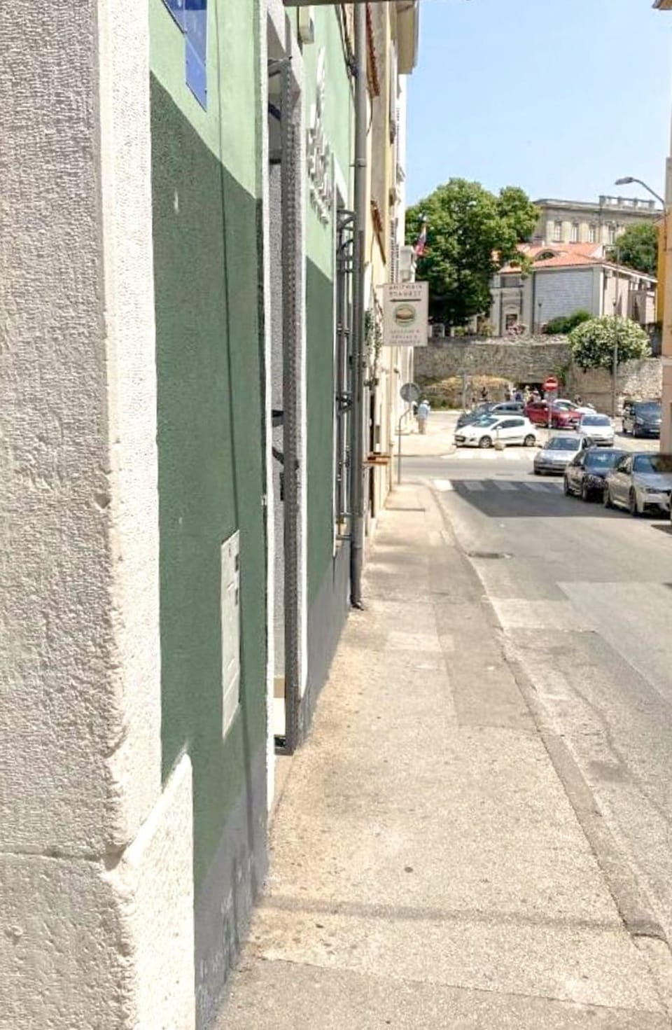 Property building, Off site, Day, Street view