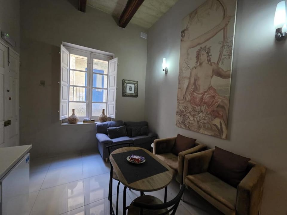 Charming Valletta Escape Unesco Area Apartment in Valletta