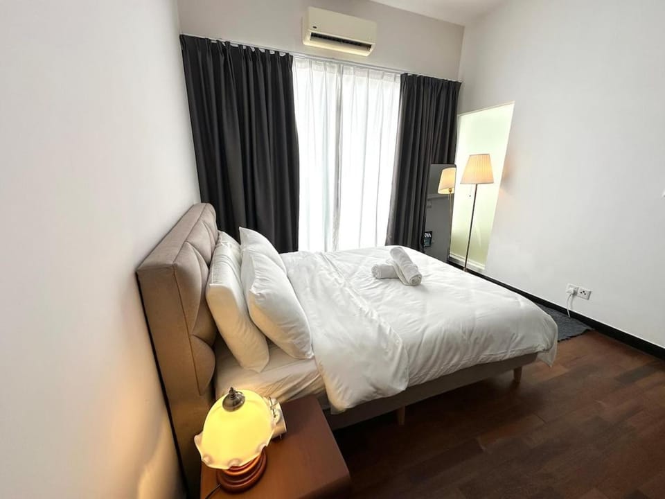 Relaxing Bathtub Stay - Silverscape Residence Apartment in Malacca