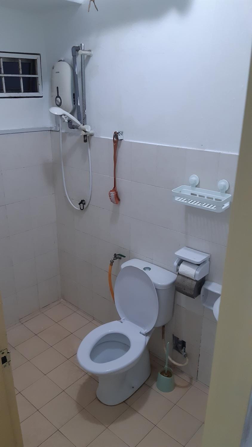 Toilet