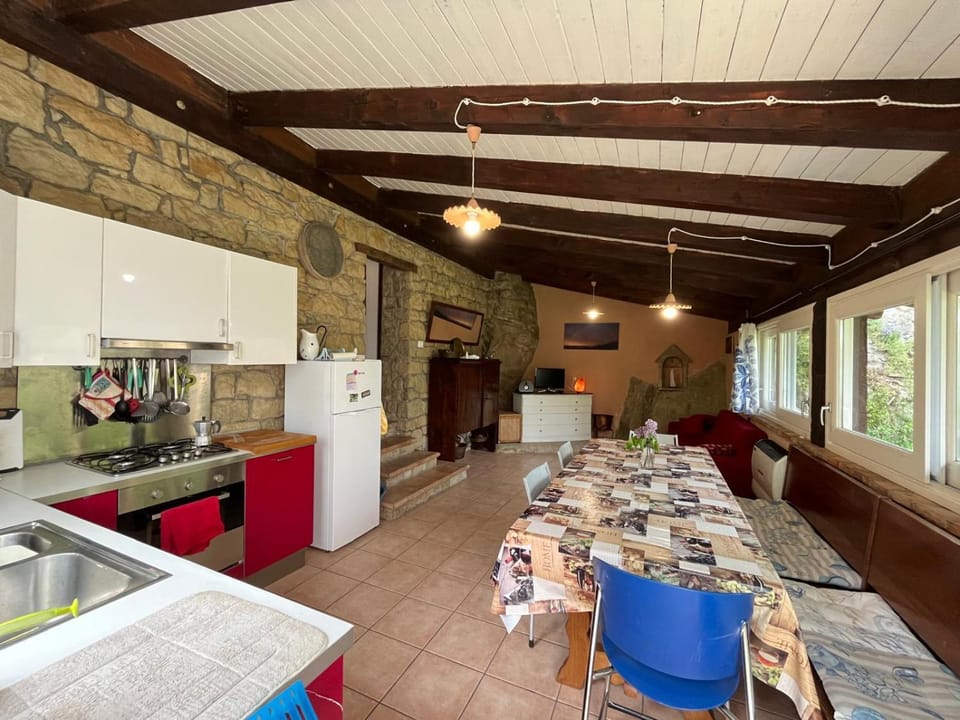 Casa Gra - Stunning Stonehouse With Garden House in Emilia-Romagna