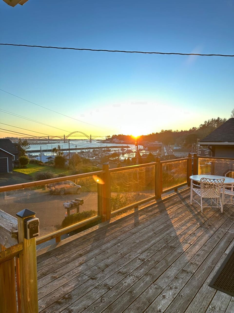 Pet Friendly! Spacious Family House! Bay views! House in Newport