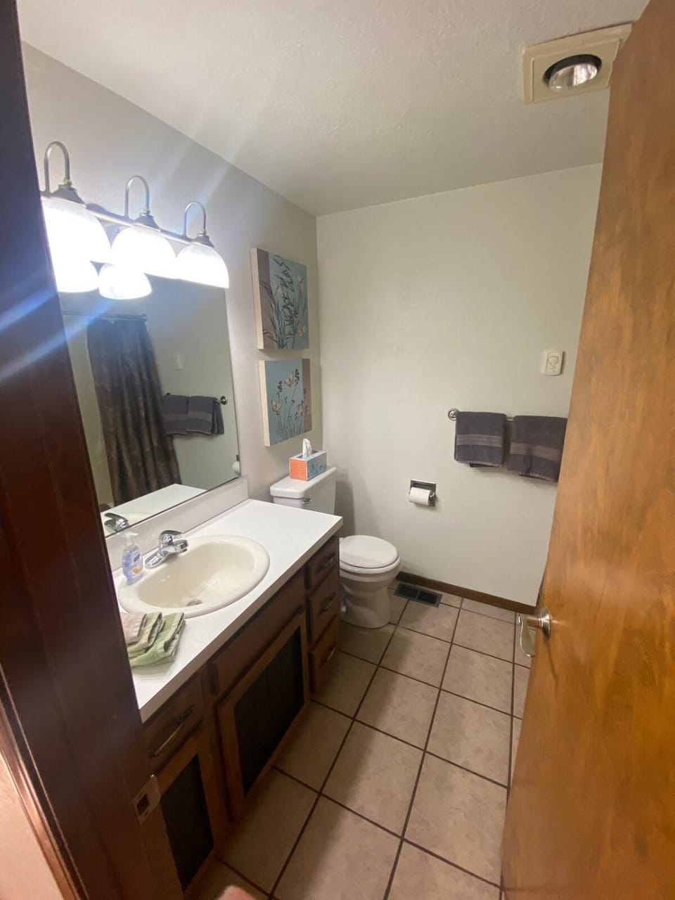 Pet Friendly! Spacious Family House! Bay views! House in Newport