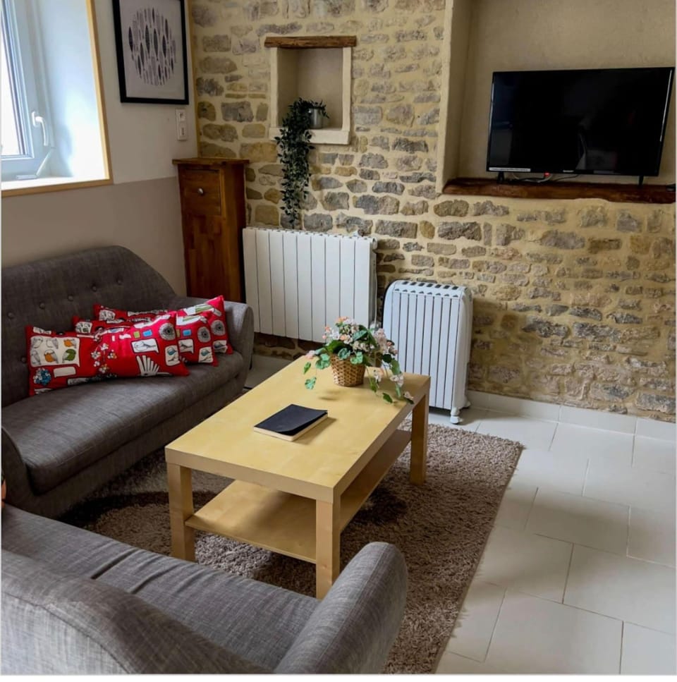Lodging UTAH Comfort and Discovery in Normandy House in Normandy