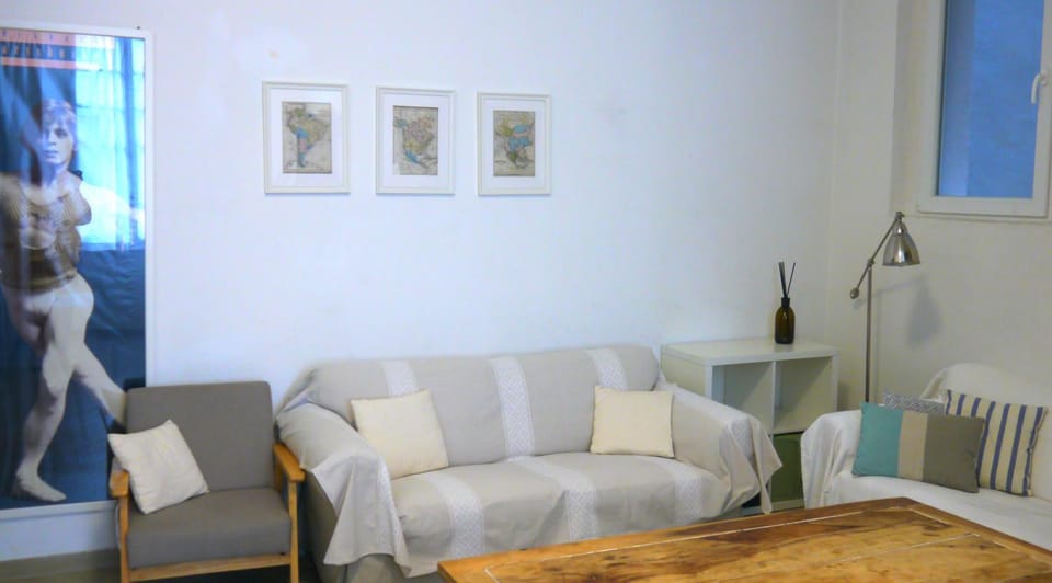 CasaRudy-2 bedrooms & bathrooms Milan Central Station Apartment in Milan