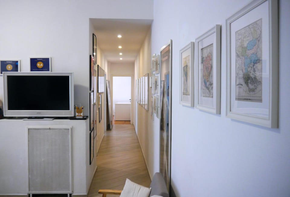CasaRudy-2 bedrooms & bathrooms Milan Central Station Apartment in Milan