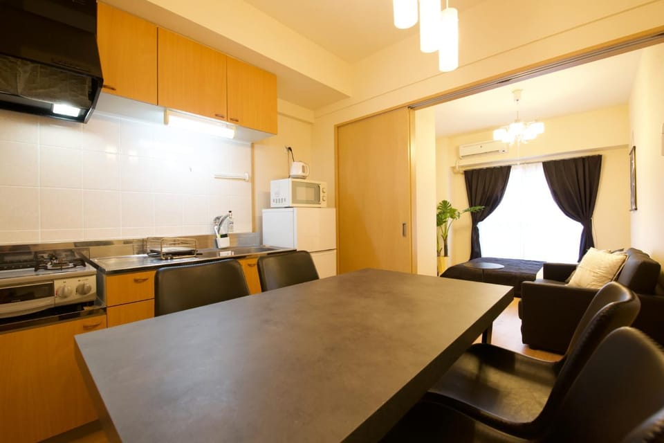 カモミール西町 203 Apartment in Naha
