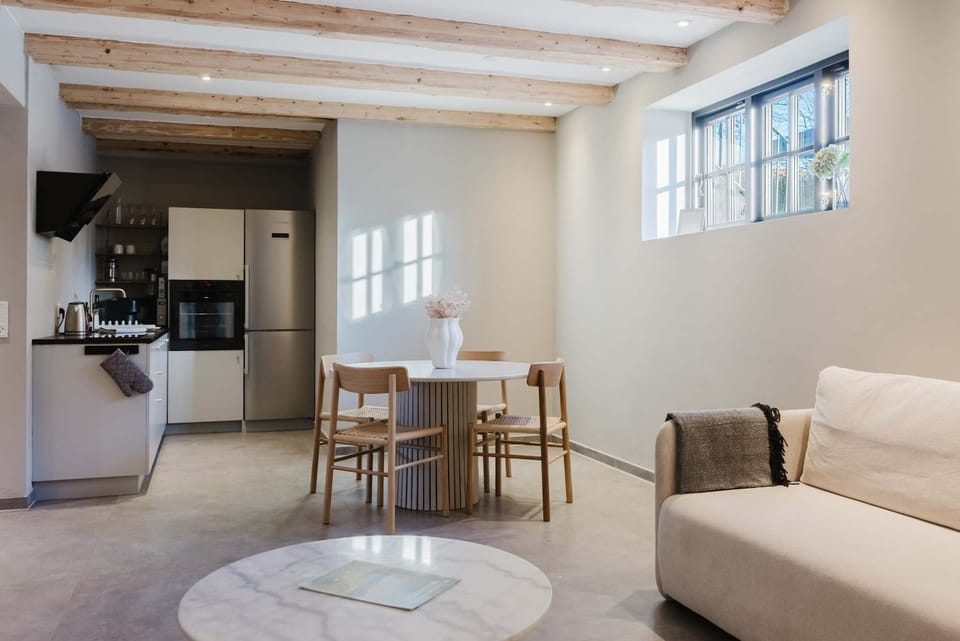 Elegant Private Villa Apartment in the Heart of Am Apartment in Copenhagen