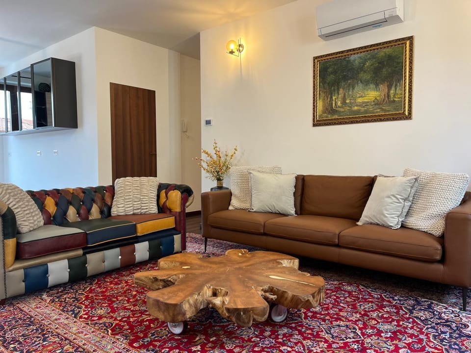 Living room, air conditioner