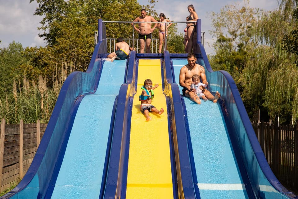 Aqua park, Swimming pool