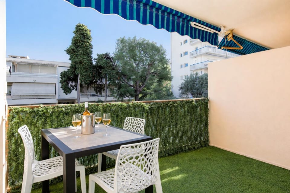 Le Palm - Croisette - Beach - Casino - Wi-Fi Apartment in Cannes