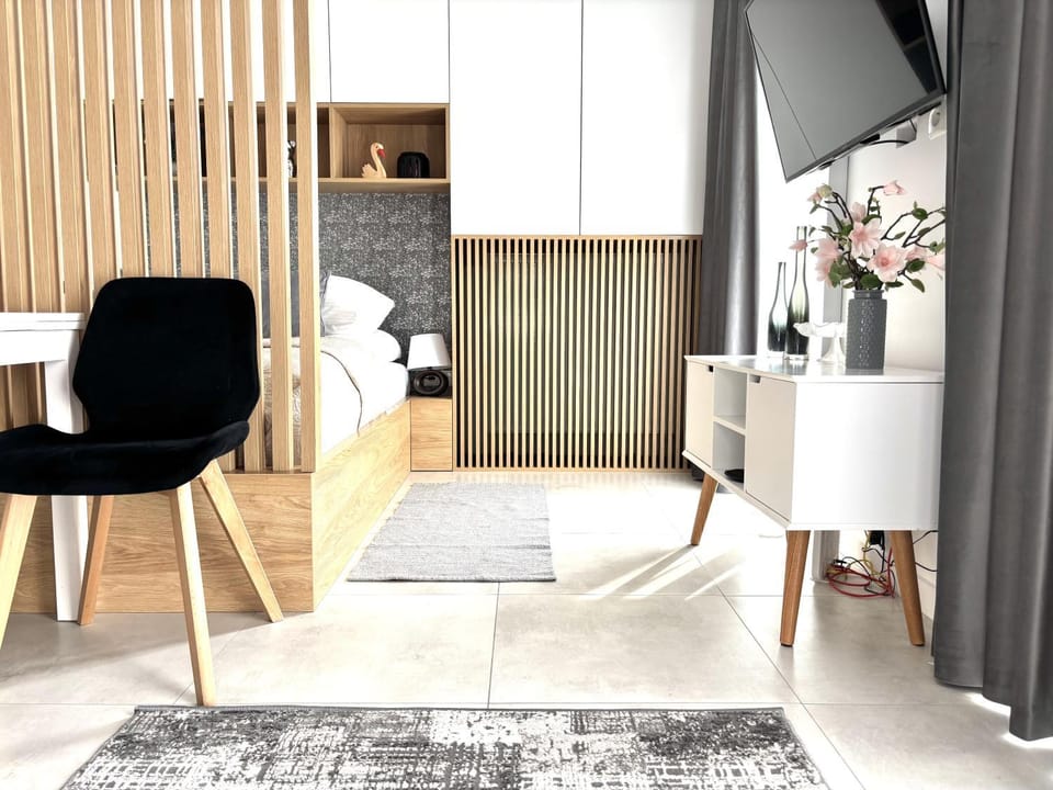 EASY RENT- Business 194, 24h Check-in, Free Parking Apartment in Masovian Voivodeship