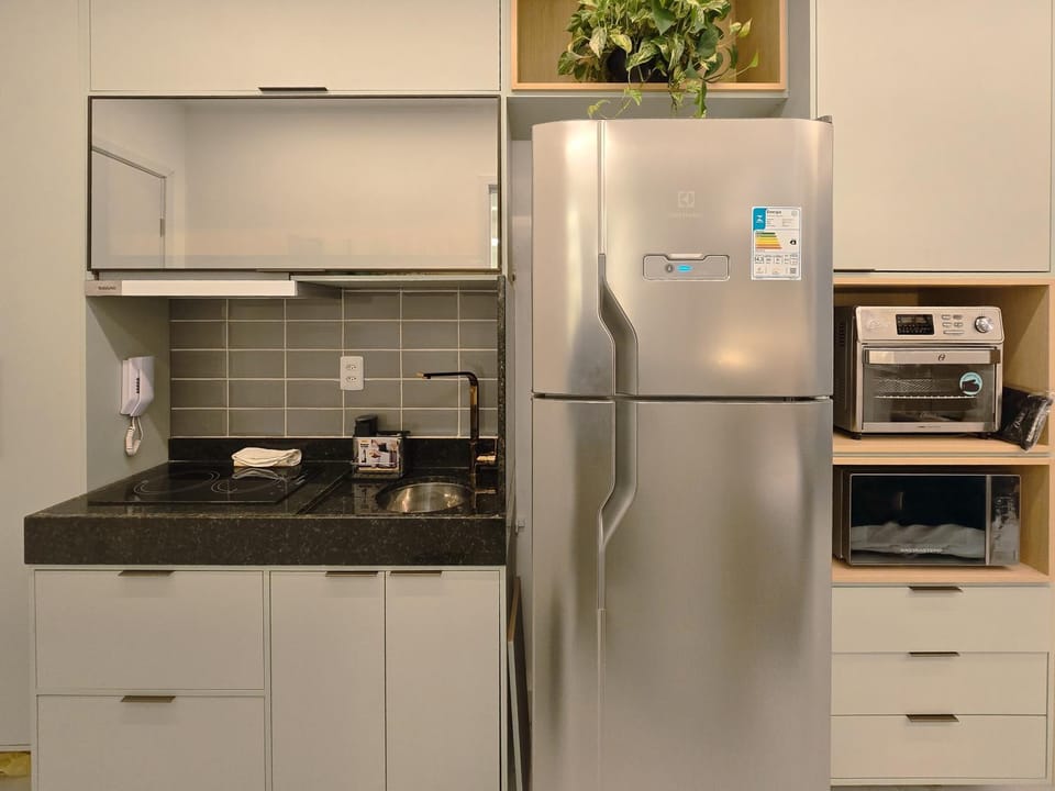 Kitchen or kitchenette, oven, stove
