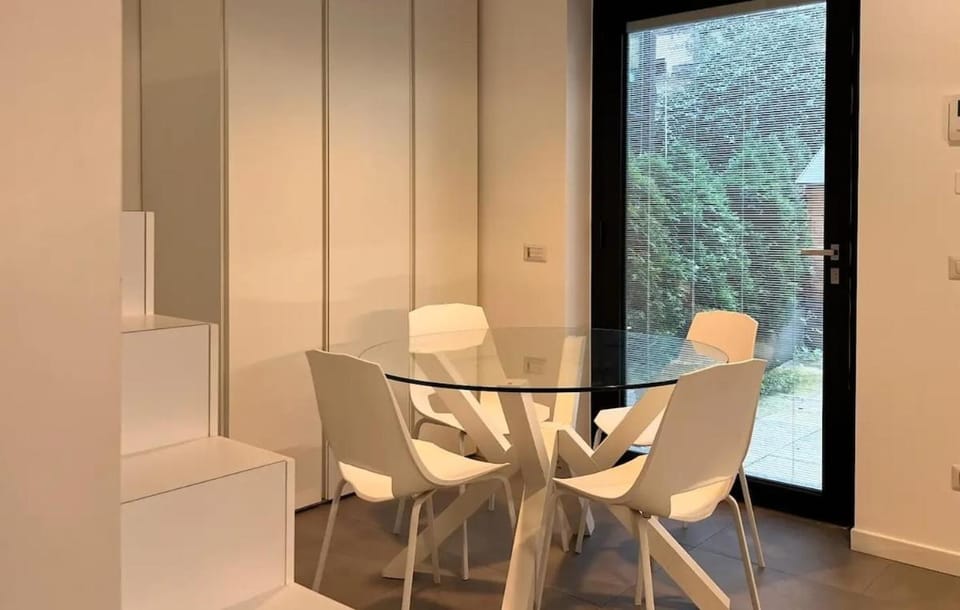 Milano Central District Loft Apartment in Milan