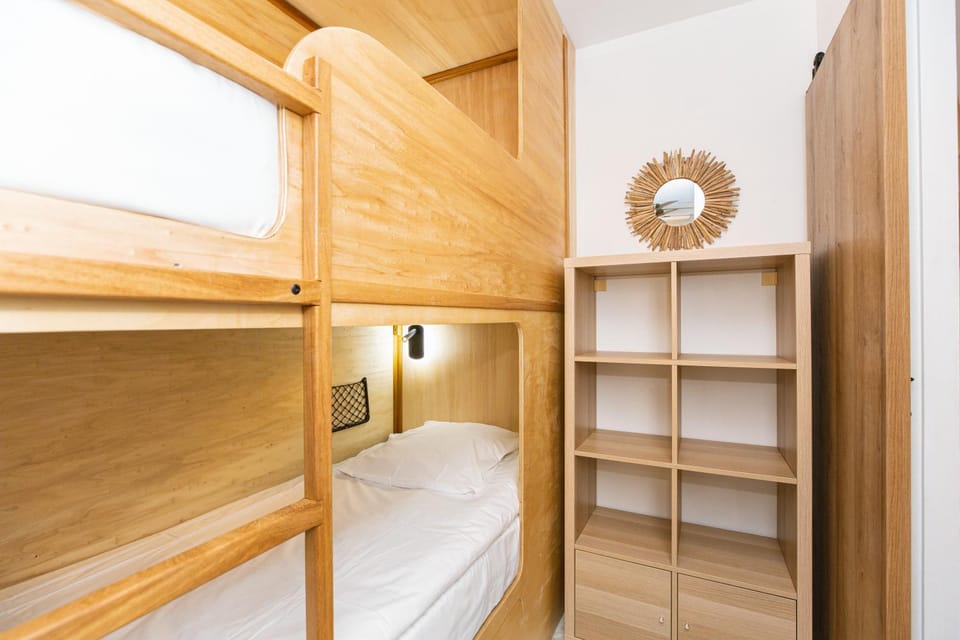 Bedroom, bunk bed, wardrobe
