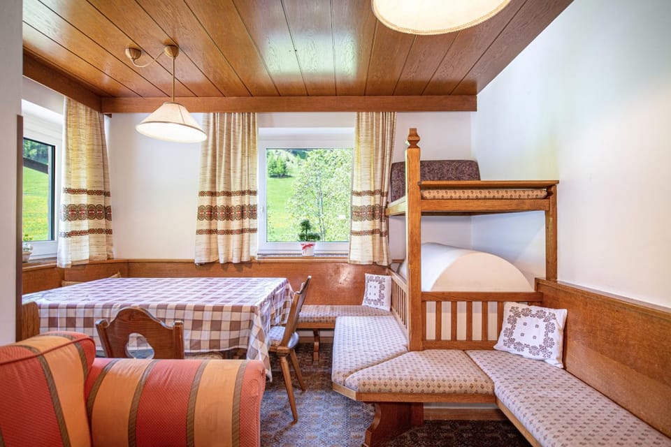 Apartments Jasmin Apartment in Sëlva