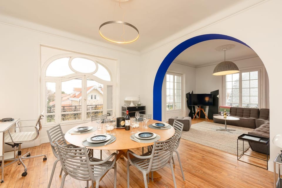 MISVA KEYWEEK Architect-designed flat in Biarritz with garden Apartment in Biarritz