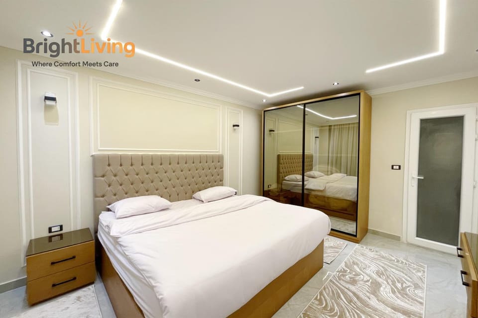Bed, Photo of the whole room, Bedroom, wardrobe