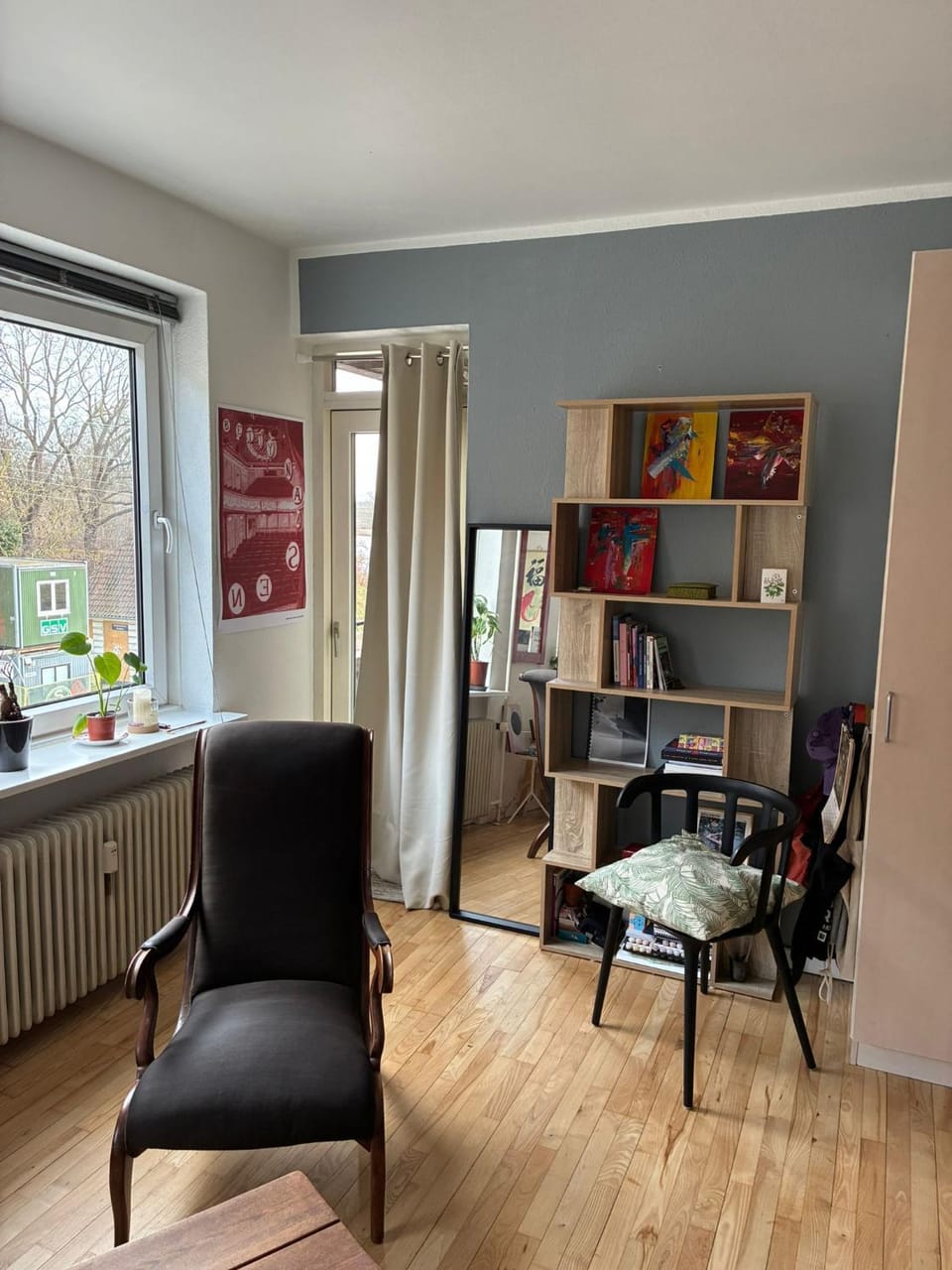 Cph Getaway - Central with Balcony I Lakes & Metro Apartment in Copenhagen
