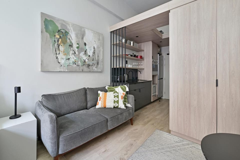 Modern Apartment East City Apartment in Cape Town