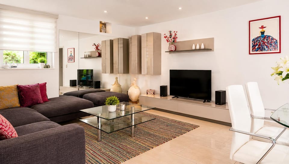 Le Galles Apartment in Cannes