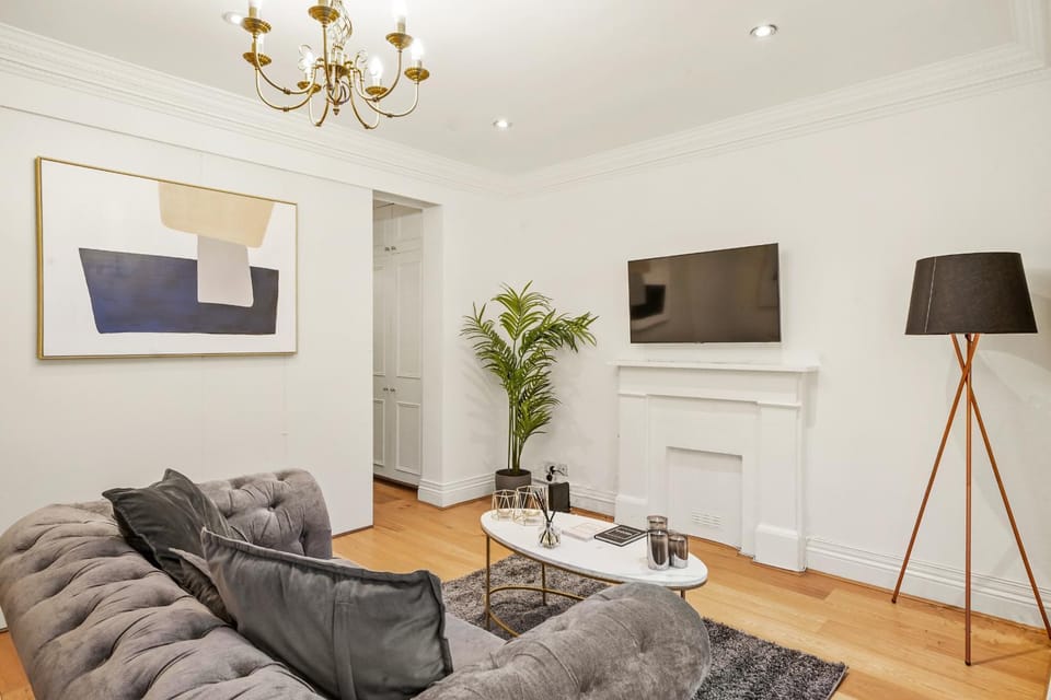 Affordable Apartments with Premium location Near Hyde Park Apartment in City of Westminster