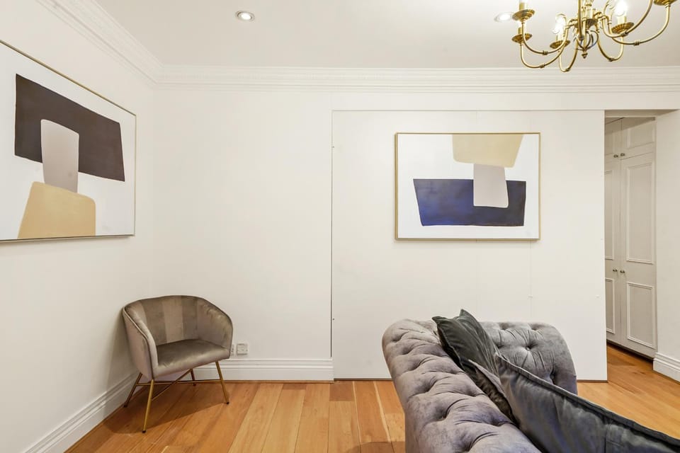 Affordable Apartments with Premium location Near Hyde Park Apartment in City of Westminster