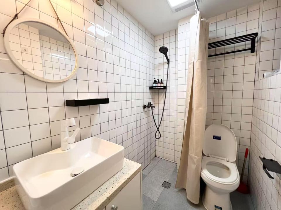 Youke shanghai homestay Jingan Temple Apartment in Shanghai