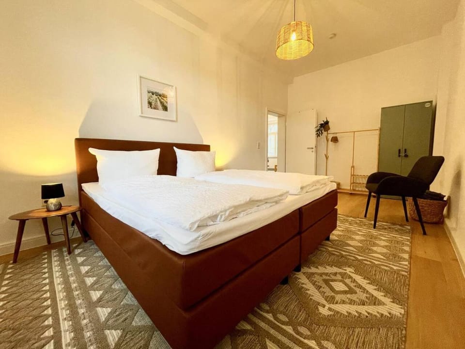 Weingut | exklusiv | modern | zentrale Lage | 2SZ Apartment in Hesse