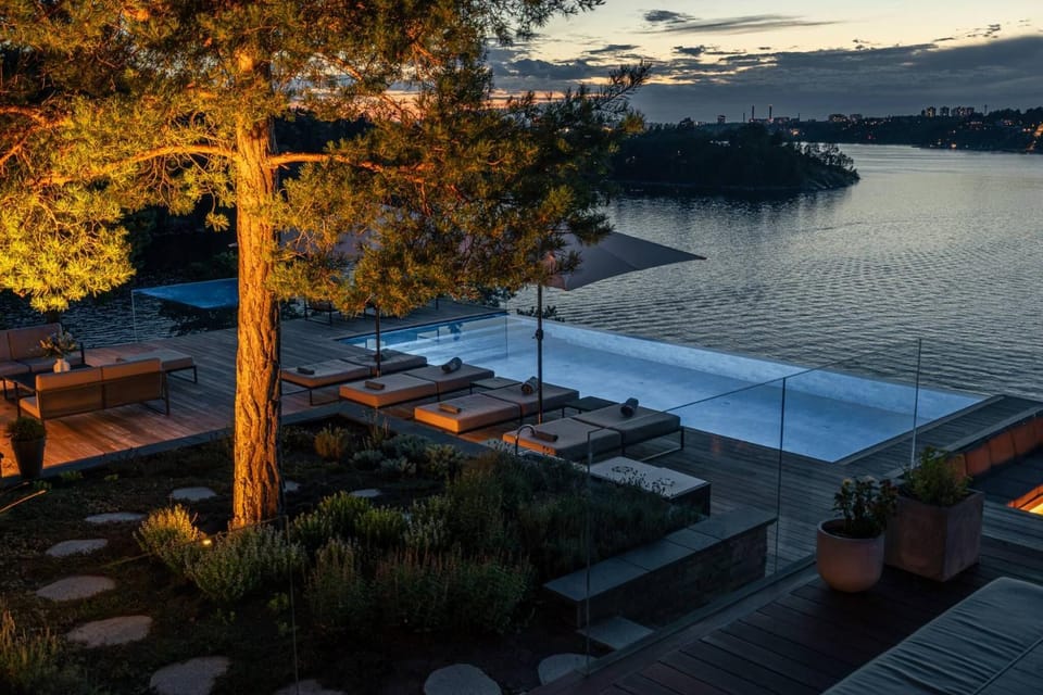 Pool view, Swimming pool