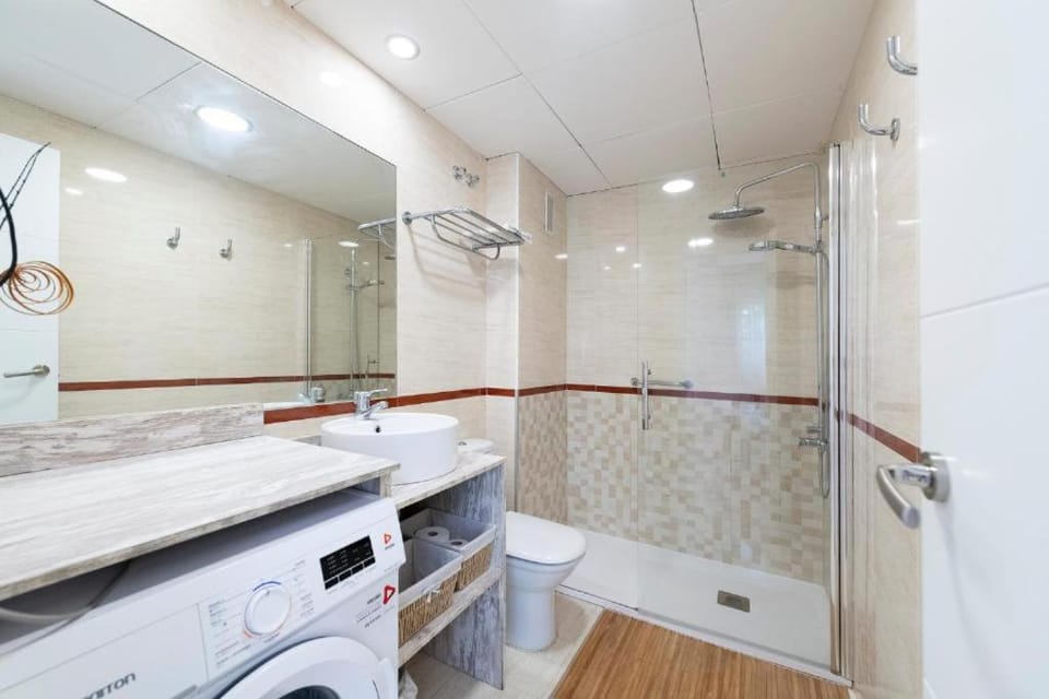 Shower, Bathroom, washing machine