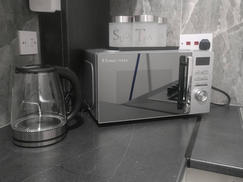 microwave, oven