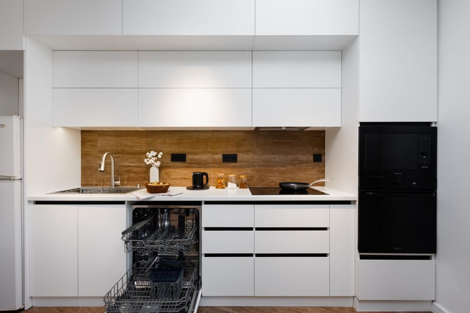 Kitchen or kitchenette, kitchen