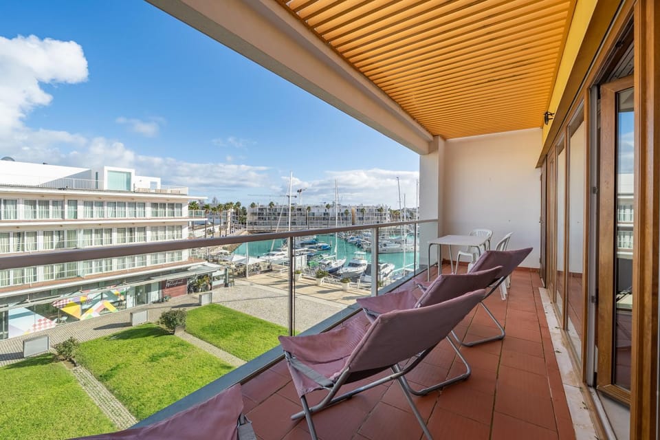 View (from property/room), Balcony/Terrace