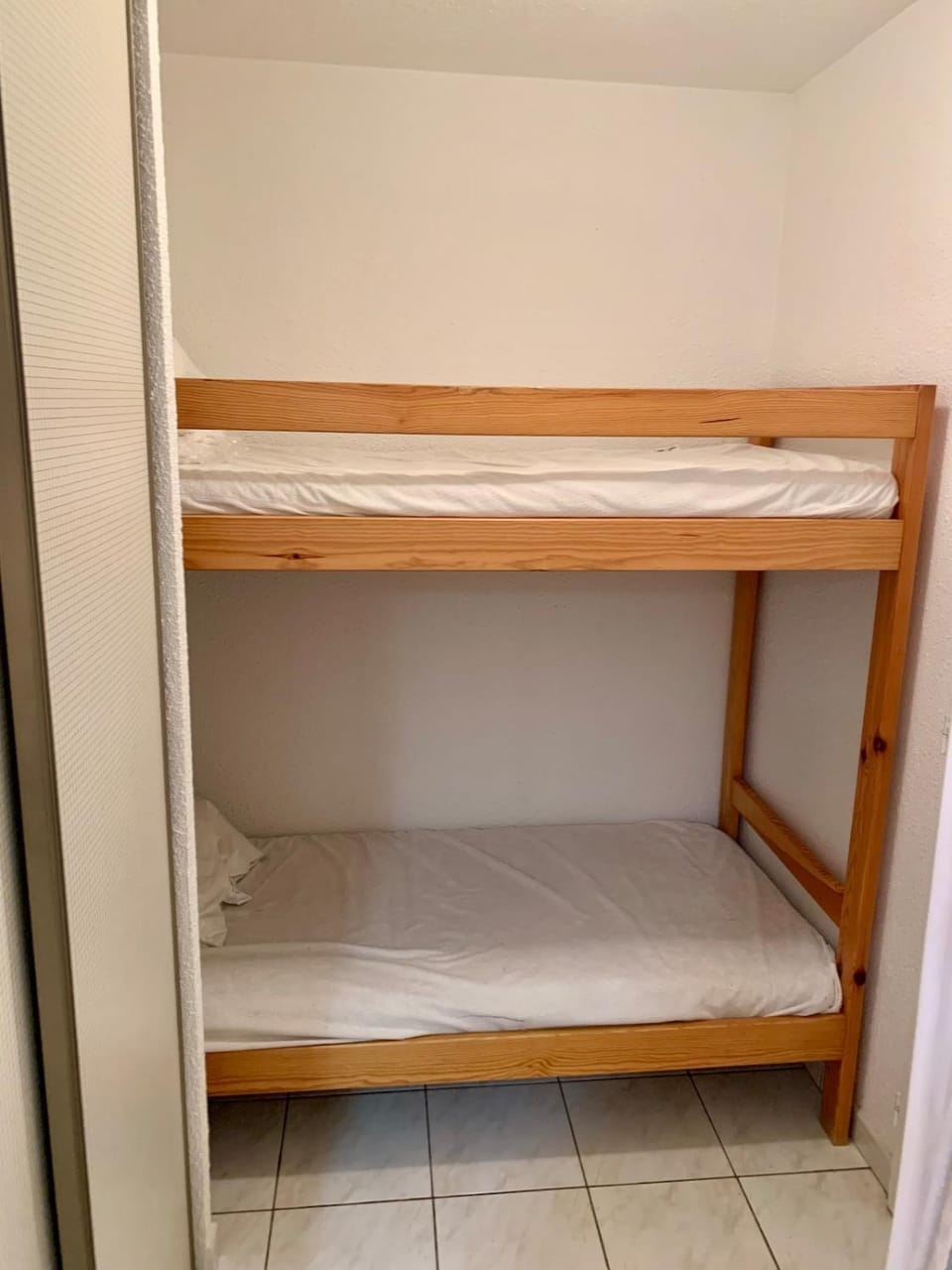 bunk bed
