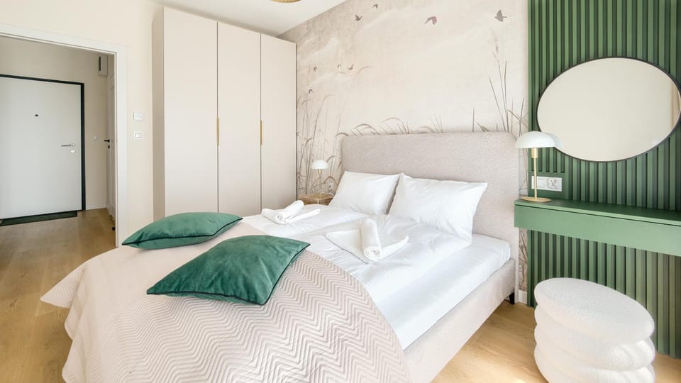 Bed, Bedroom, wardrobe