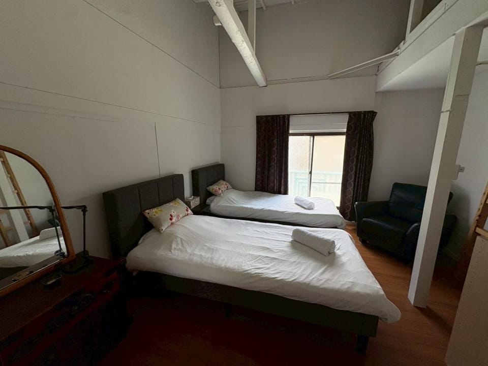 Runbull House Apartment in Japan
