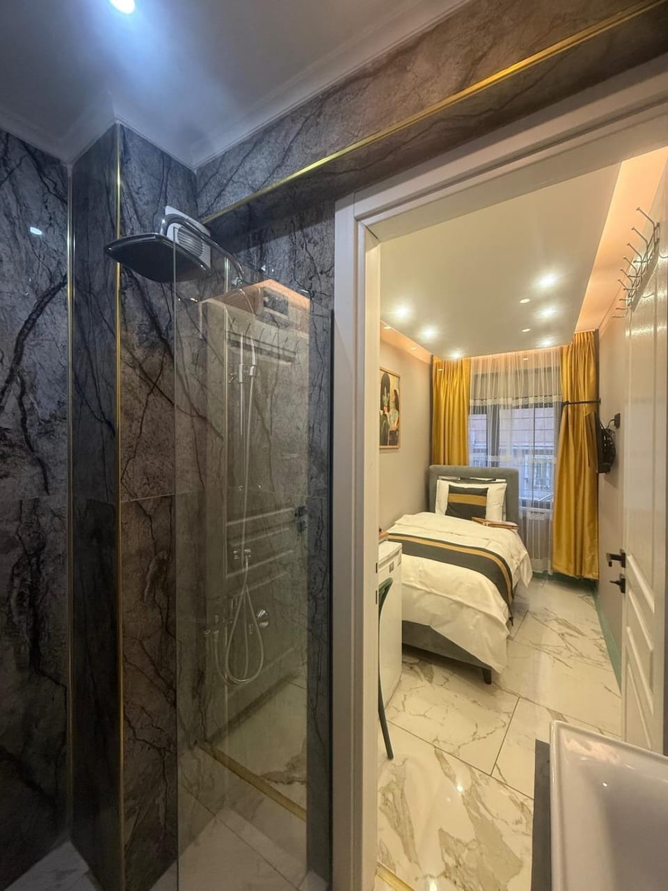 Cozy Studio Near Taksim Metro Station Apartment in Istanbul