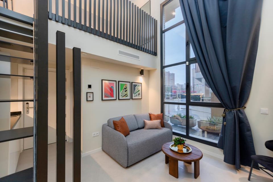 Living room, Photo of the whole room