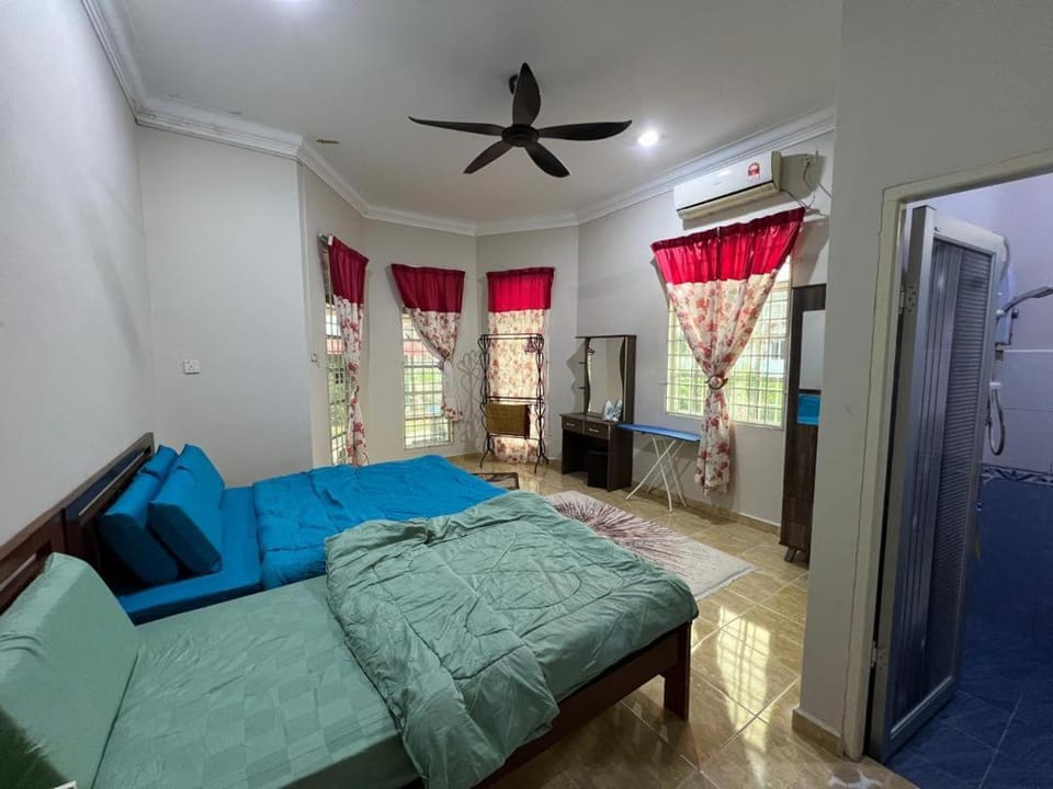 Homestay Qayyum D'Sura House in Terengganu, Malaysia